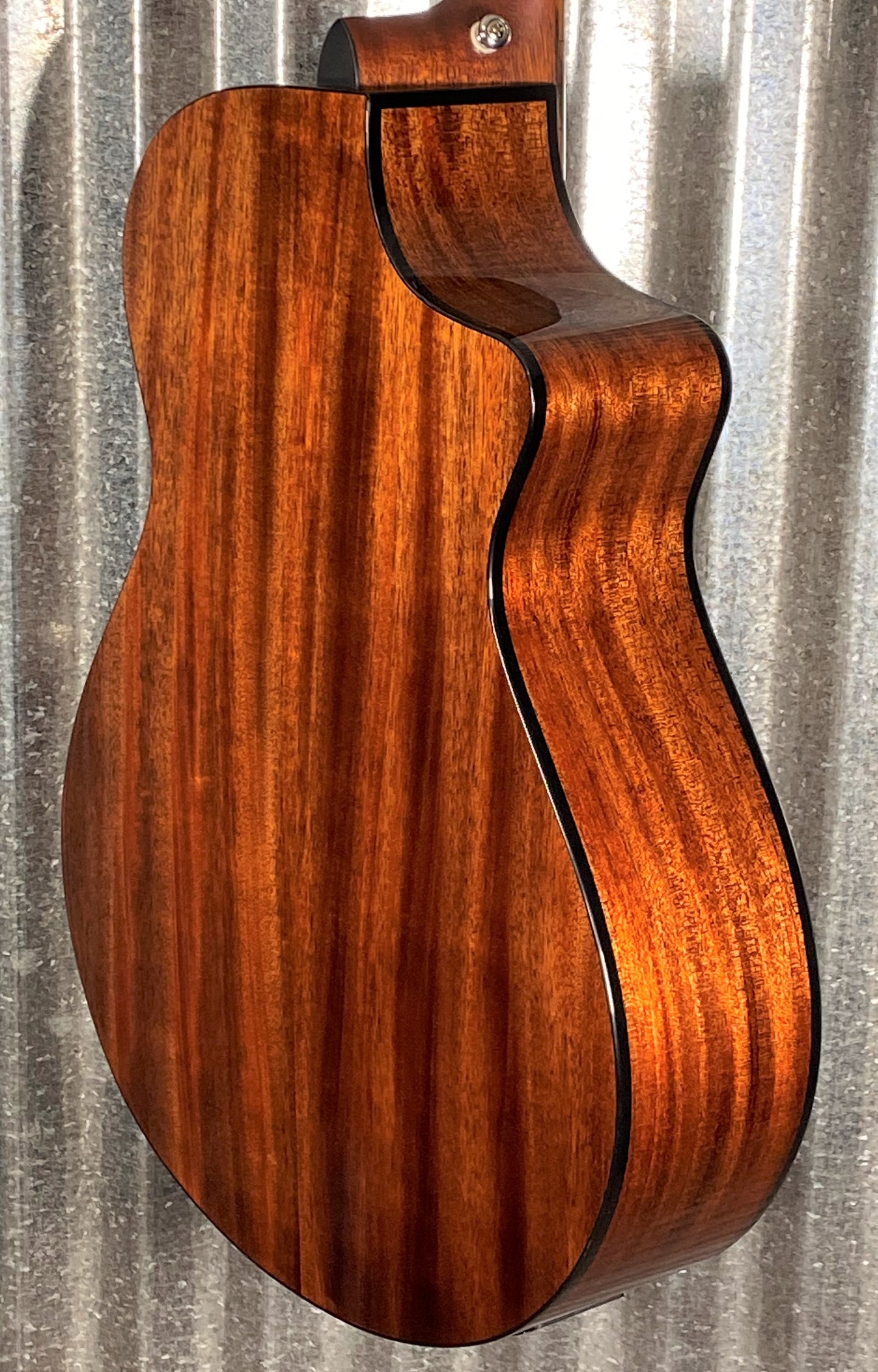 Breedlove Discovery S Concert Edgeburst CE Cedar Acoustic Electric Guitar Left Hand DSCN44LCERCAM #3930