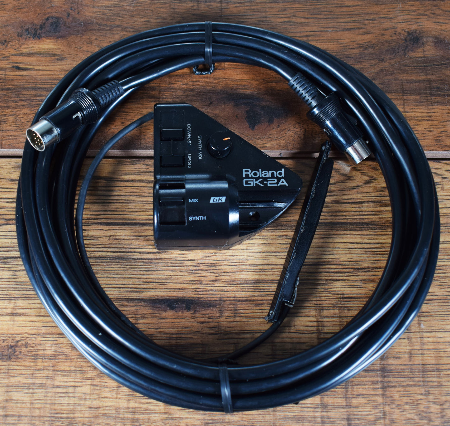 Roland GK-2A Guitar Midi Pickup Used