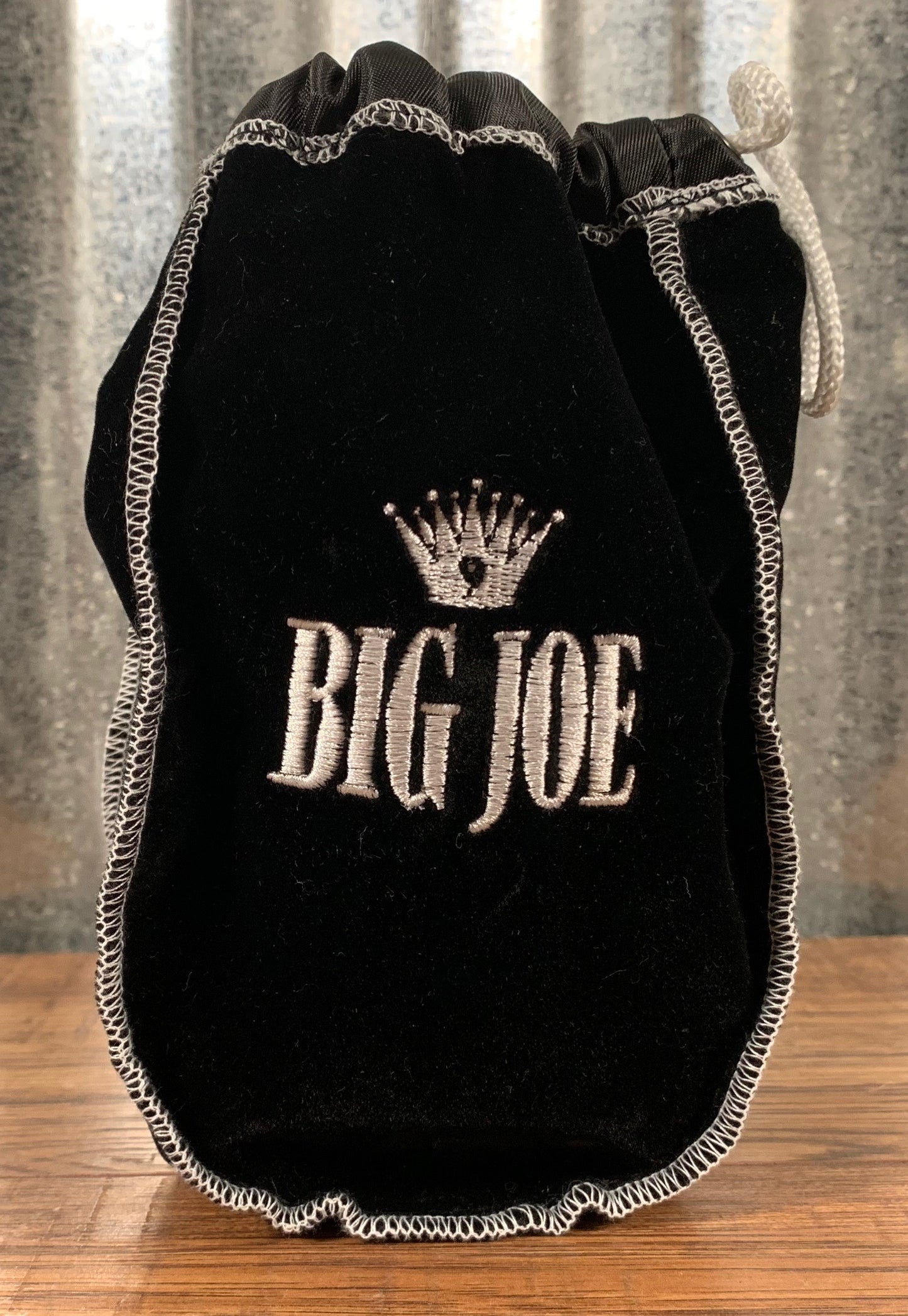 Big Joe Stomp Box Company Analog Saturated R-401 Raw Series Distortion Guitar Effects Pedal