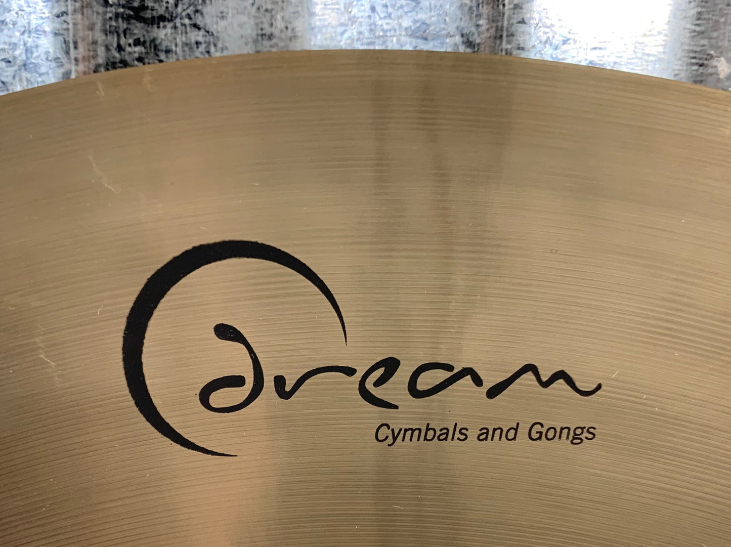 Dream Cymbals VBCRRI19 Vintage Bliss Hand Forged & Hammered 19" Crash Ride