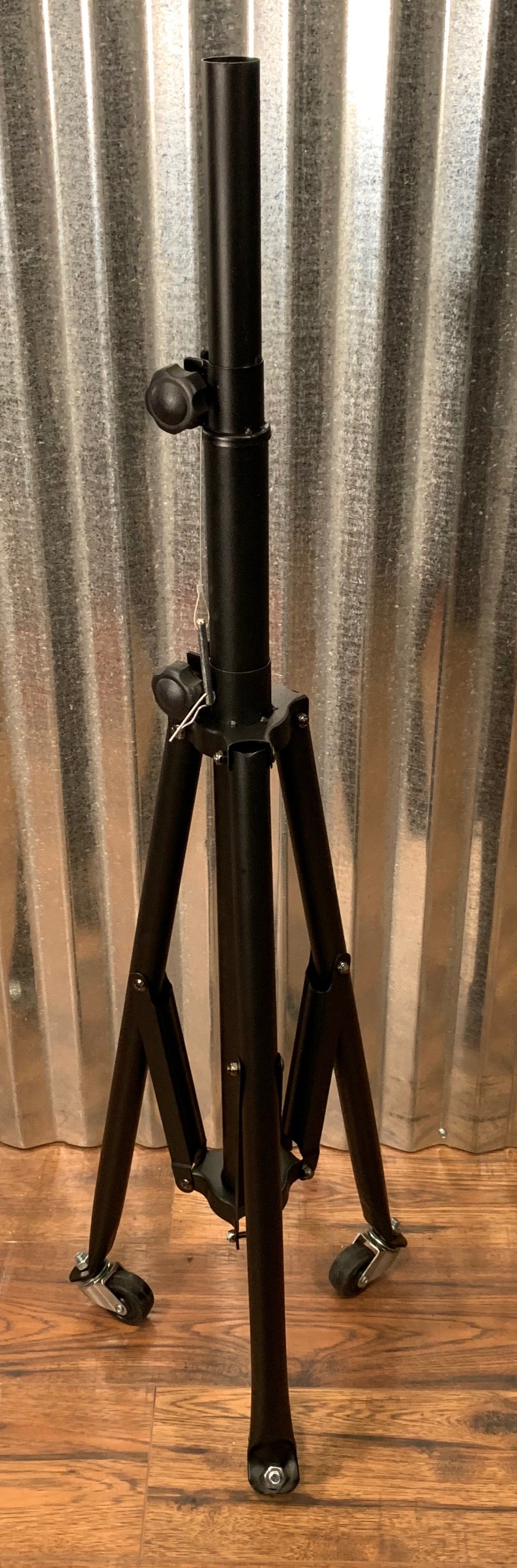 MBT Lighting SPOT-DMX Light Stand Used
