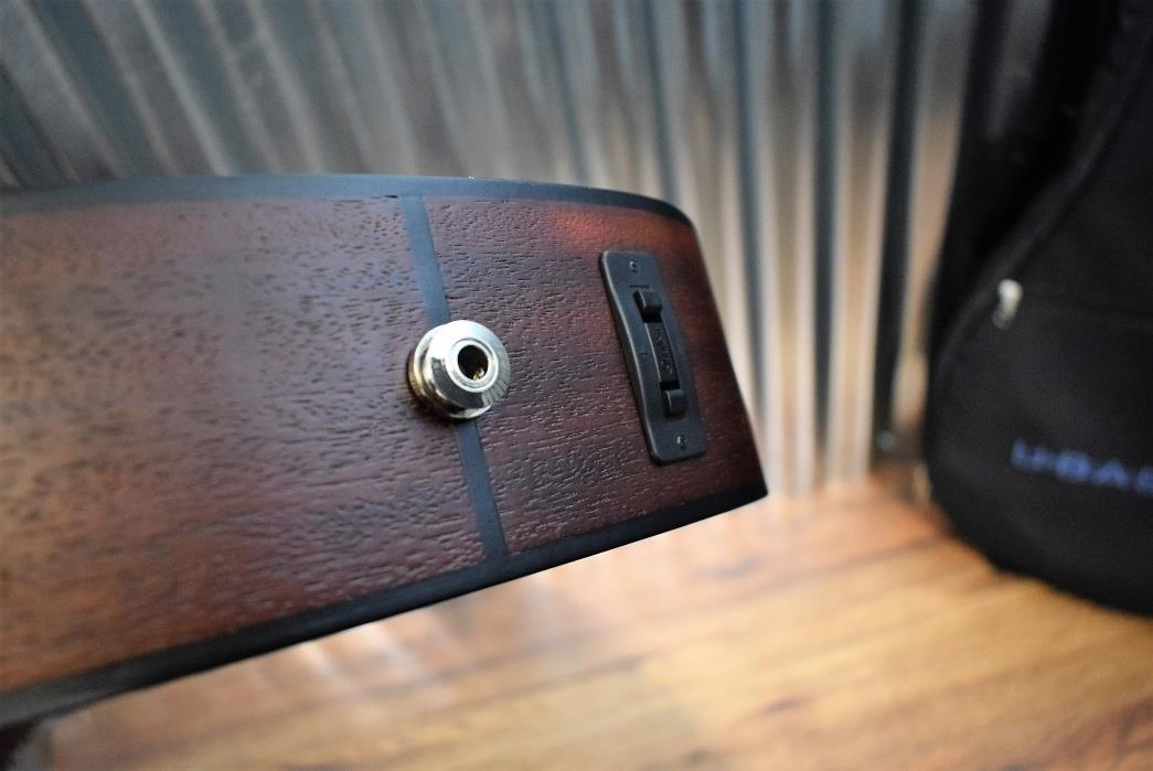 Kala RUMBLER U-Bass UBASS-RMBL-FL Fretless Acoustic Ukulele Bass Guitar Used