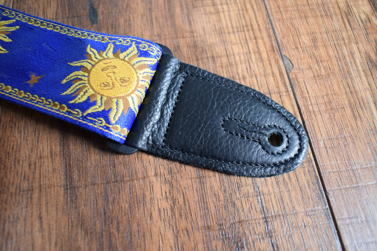 Levy's MPJG-SUN-BLU 2' Sun Design Jacquard Weave Guitar Bass Strap Blue