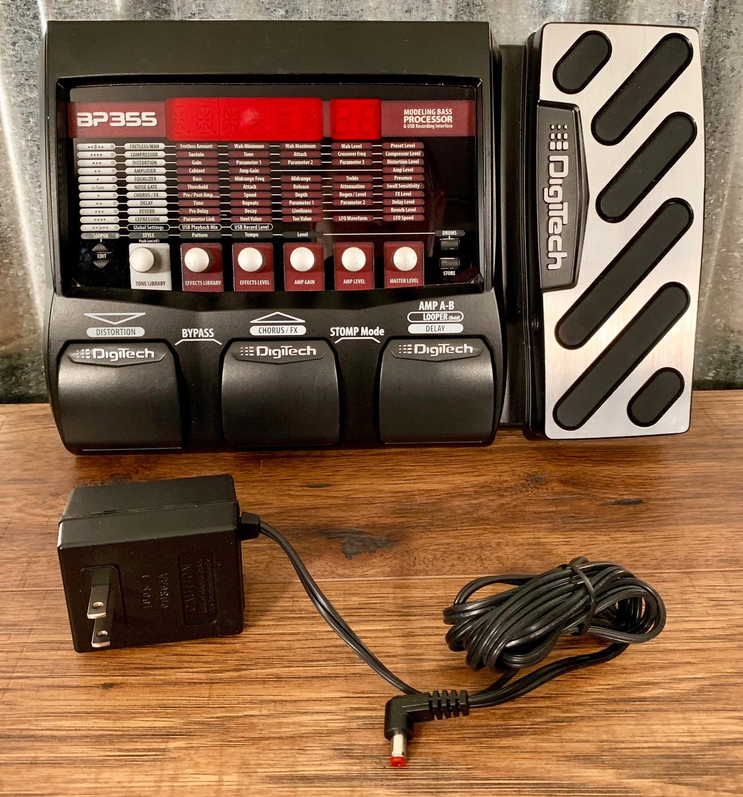 Digitech BP355 Bass Multi Effect Pedal with Expression B Stock
