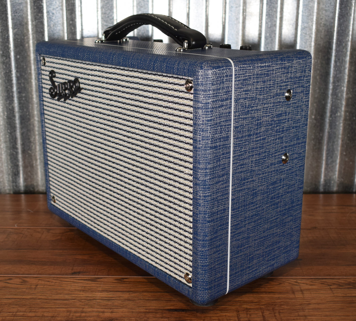 Supro 1605R Reverb 8" 5 Watt All Tube Guitar Amplifier Combo