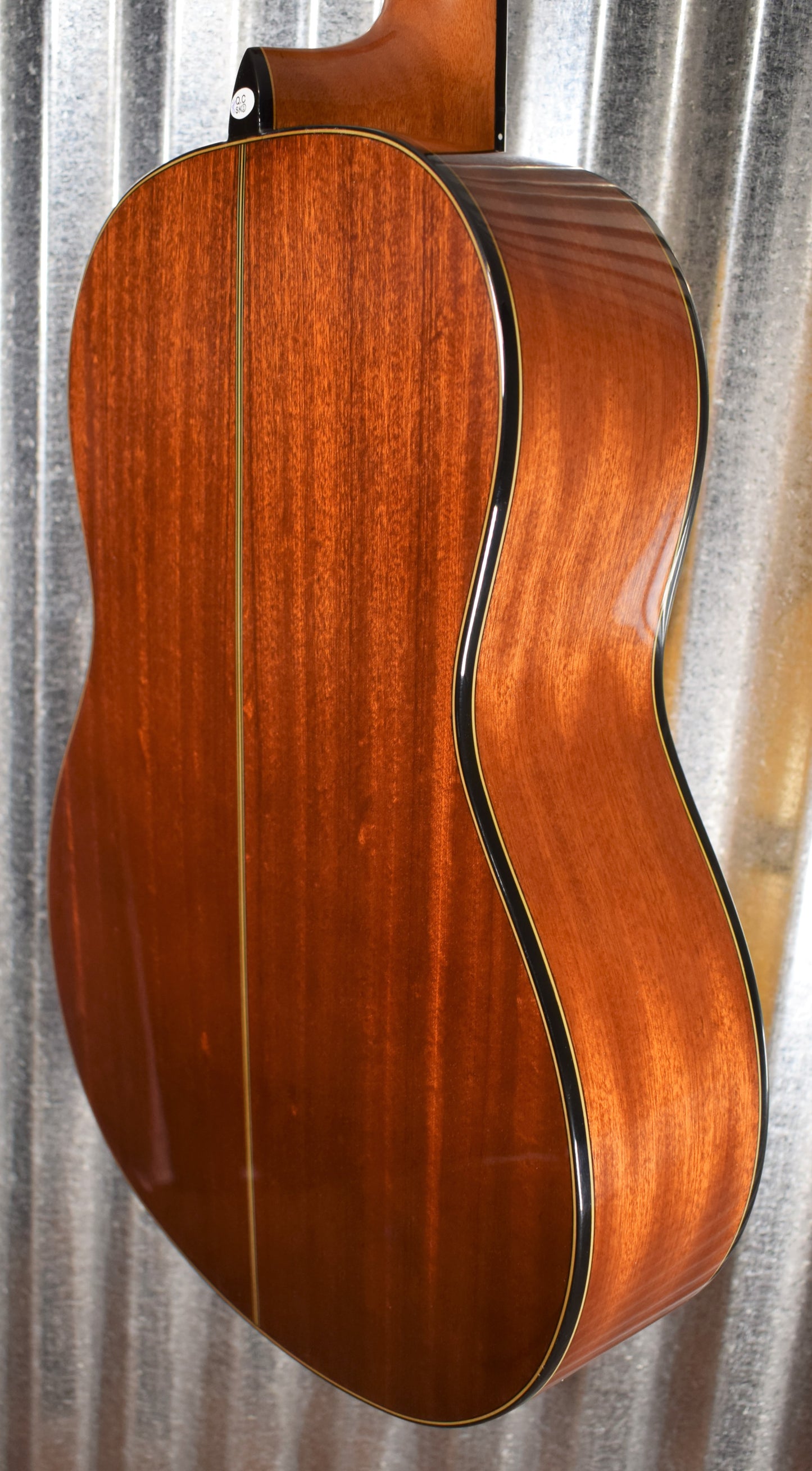 Washburn Guitars C40 Classical Nylon String Guitar & Bag #0043