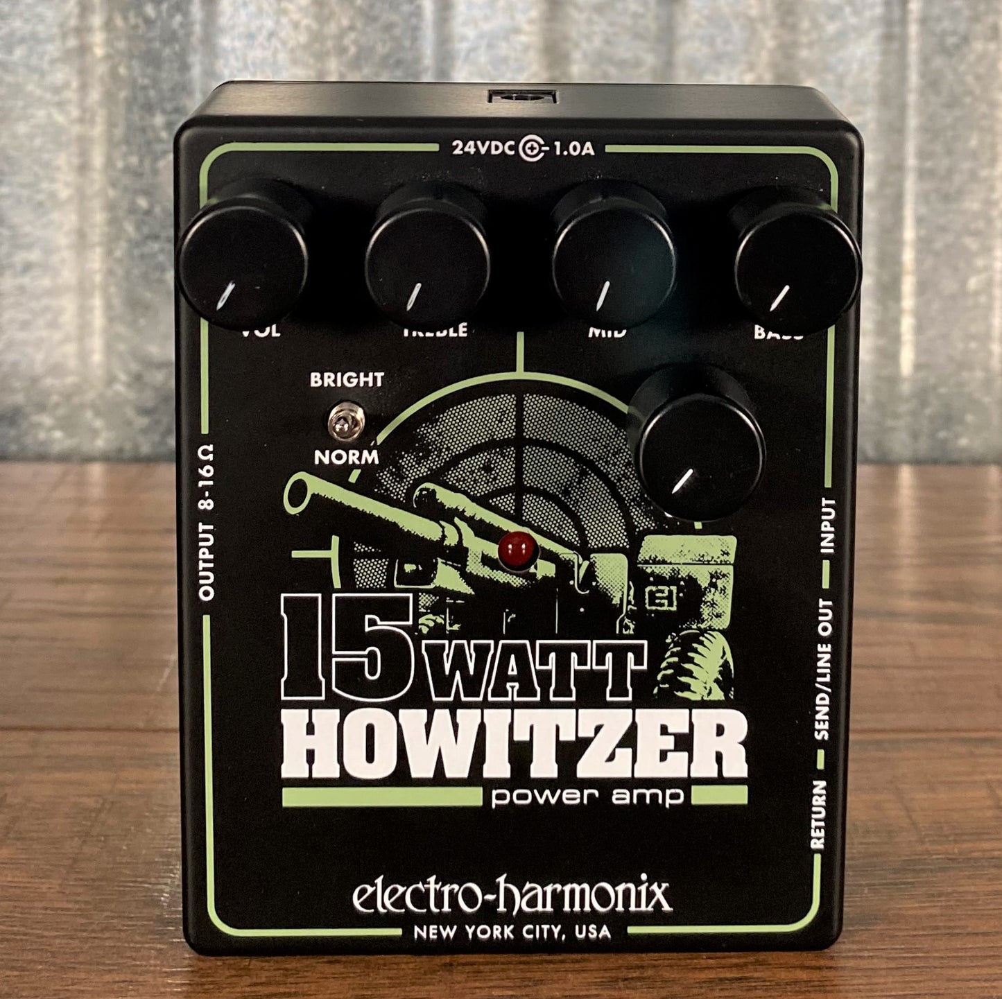 Electro-Harmonix EHX 15 Watt Howitzer Preamp Power Amp Guitar Effect Pedal Demo