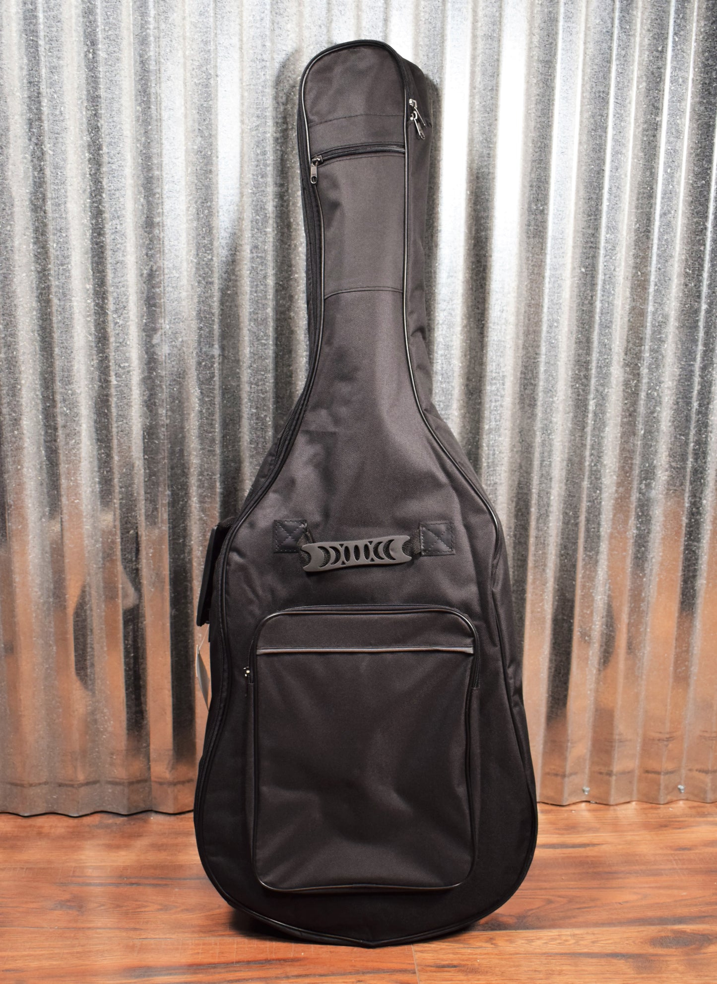Washburn Guitars C40 Classical Nylon String Guitar & Bag #0043