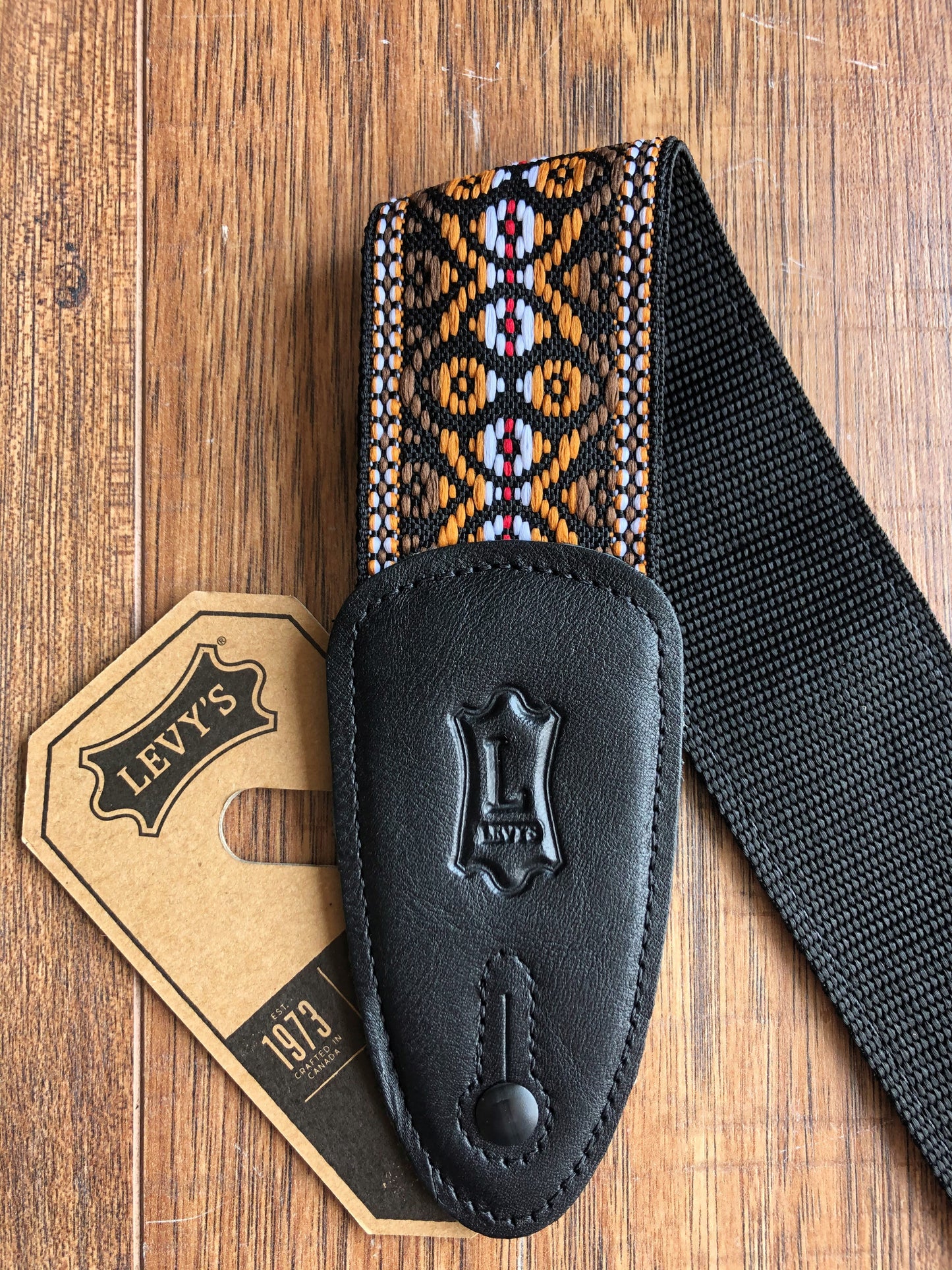 Levy's M8HT-20 2" Hootenanny Jacquard Poly Adjustable Guitar & Bass Strap Brown