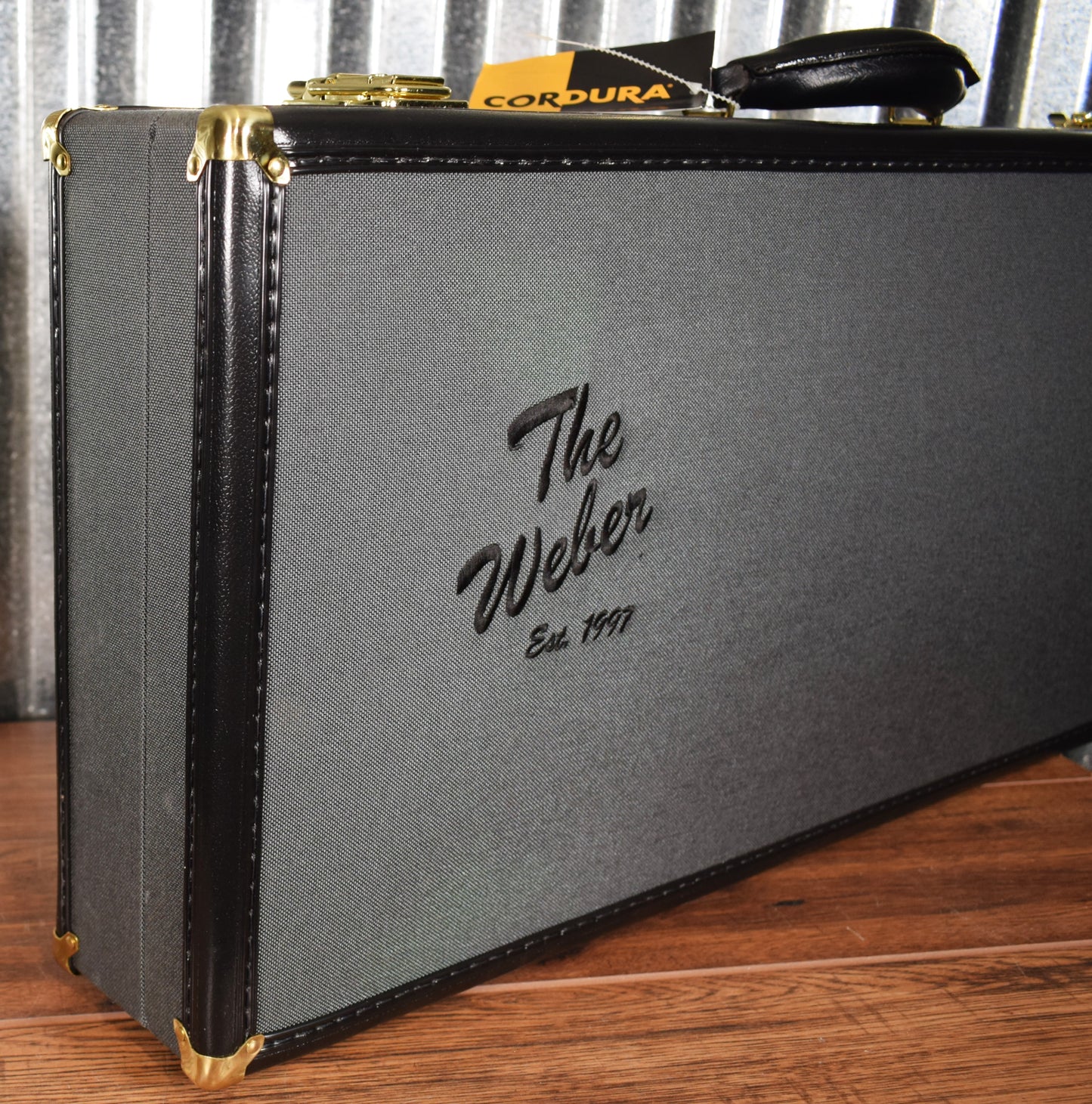 Weber WBI-FFM 10th Anniversary F Style Ameritage Humidity Control Mandolin Hardshell Case