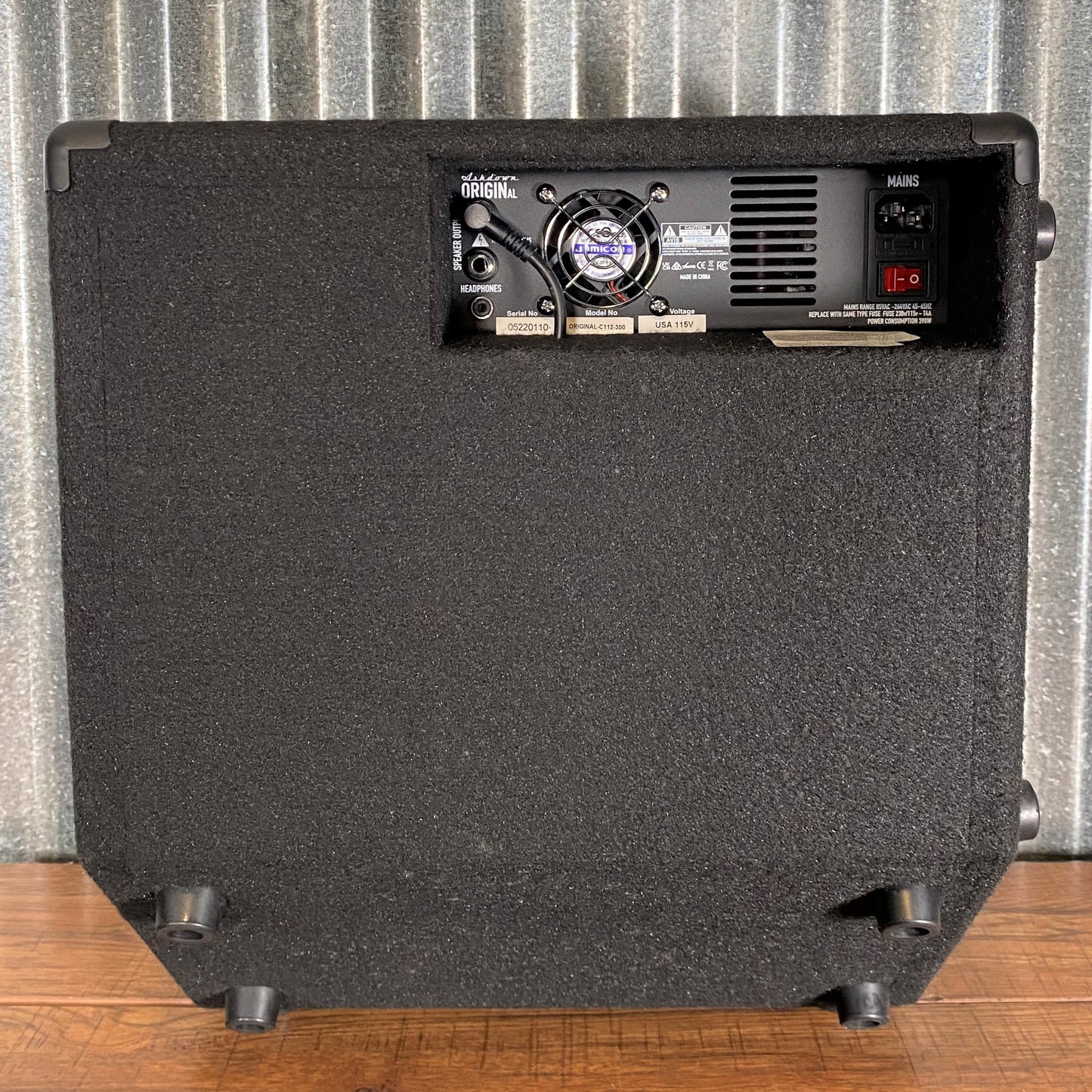 Ashdown ORIGINAL C112T-300 Watt 12" Kickback Bass Combo Amplifier