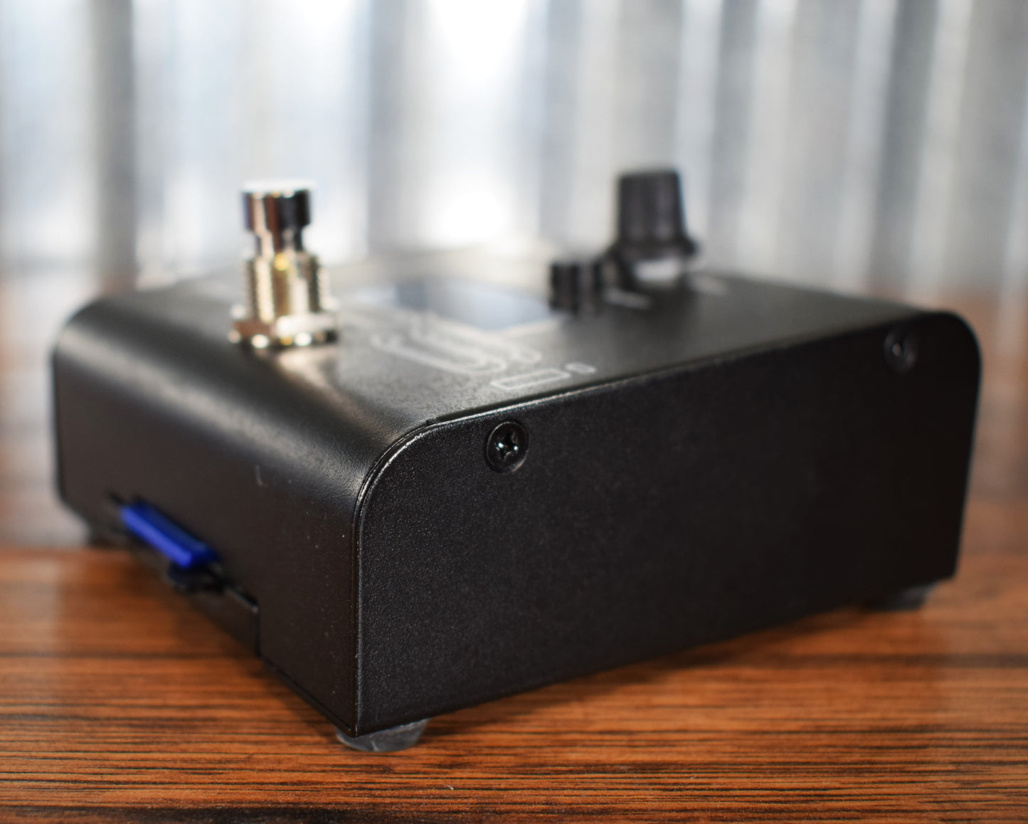 Logidy EPSi Convolution Processor Reverb & Cabinet Simulator Guitar Effect Pedal Used
