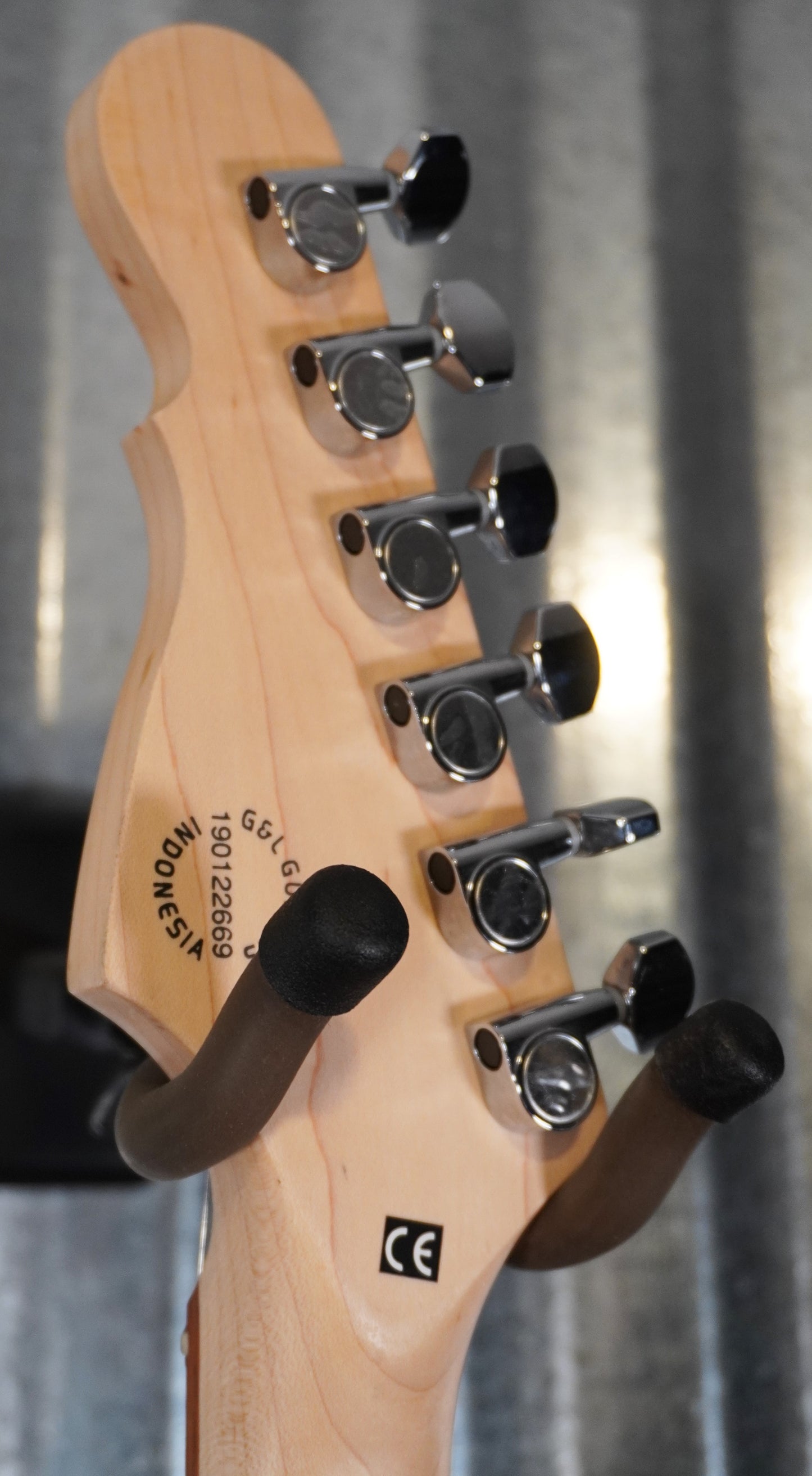 G&L Tribute Legacy Irish Ale Guitar Nato #2669 Used