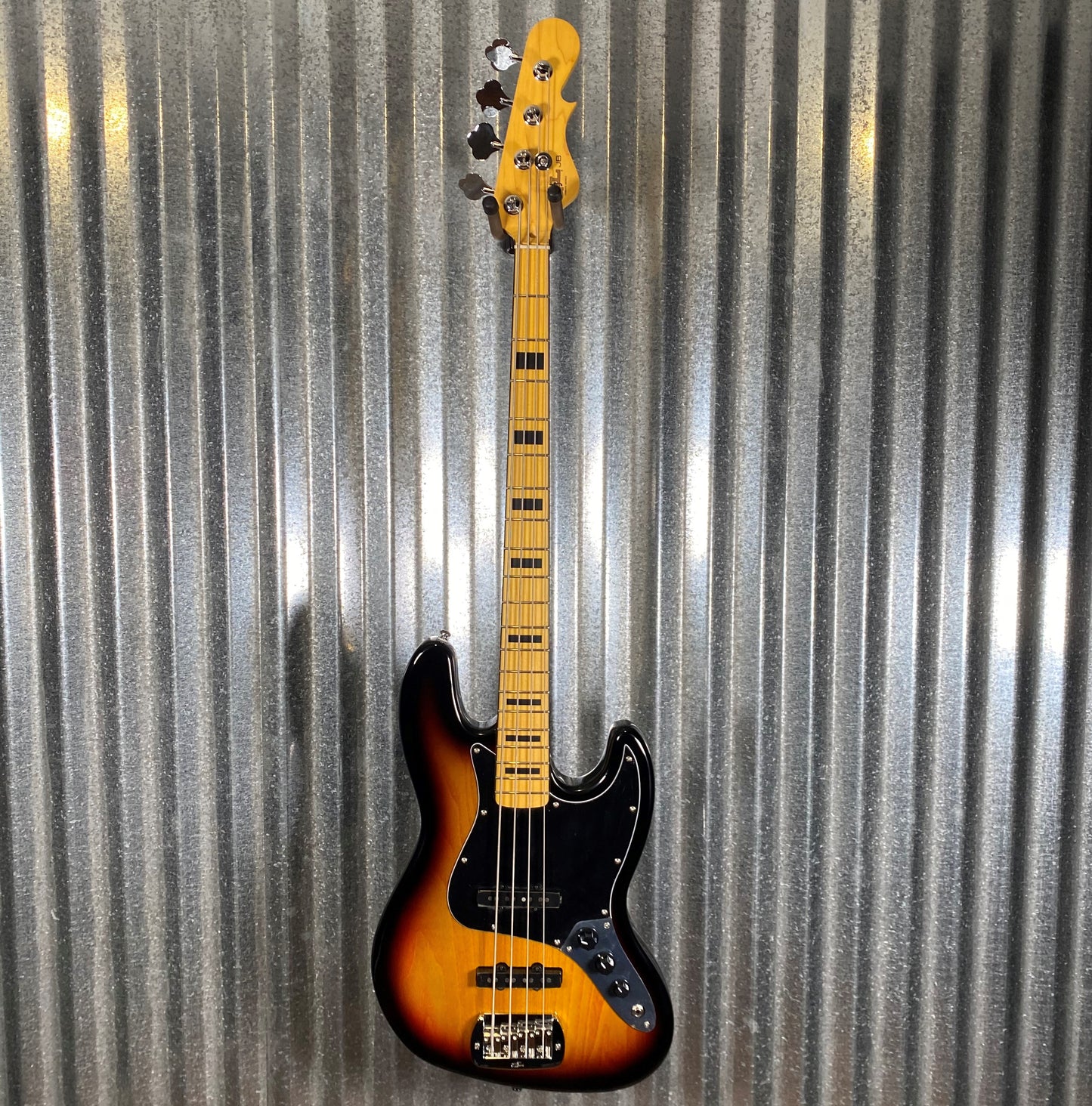 G&L Tribute JB 4 String Jazz Bass 3 Tone Sunburst #4702