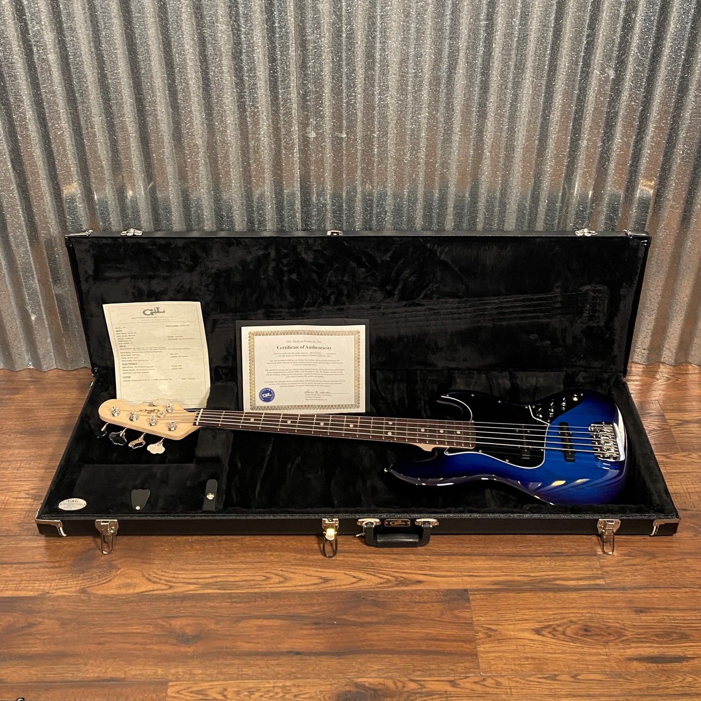 G&L USA JB-5 Blueburst 5 String Jazz Bass Rosewood Satin Neck & Case JB5 #1080