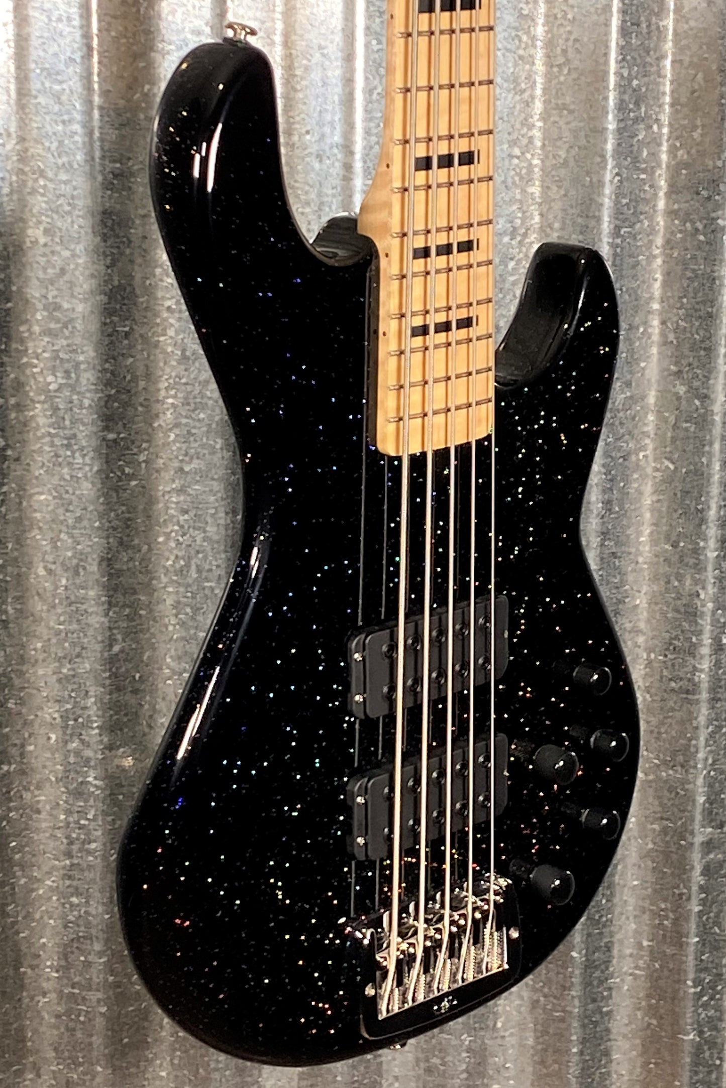 G&L USA M2500 Andromeda 5 String Bass & Case M-2500 #8221
