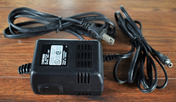 Roland GR-33 Guitar Synthesizer Effect Pedal Unit Used