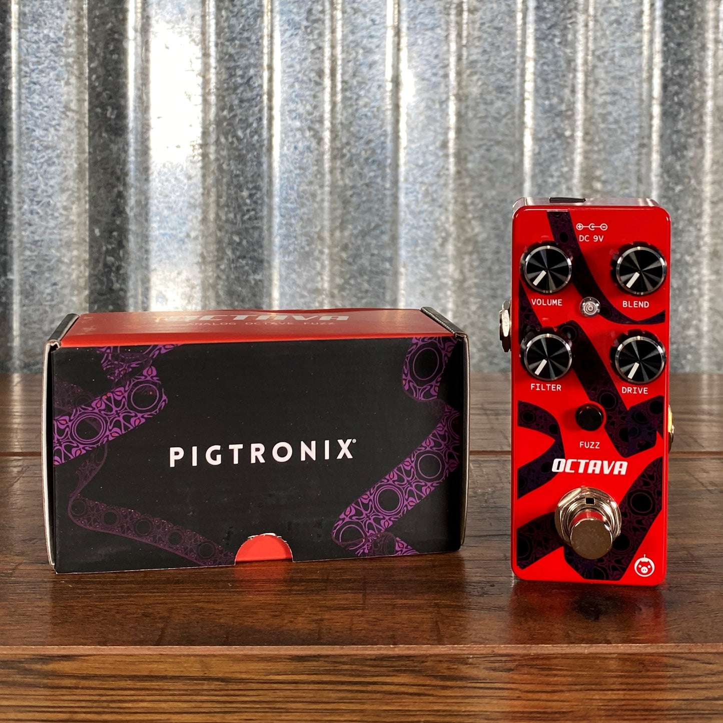 Pigtronix OCT2 Octava Analog Octave Fuzz Guitar Effect Pedal