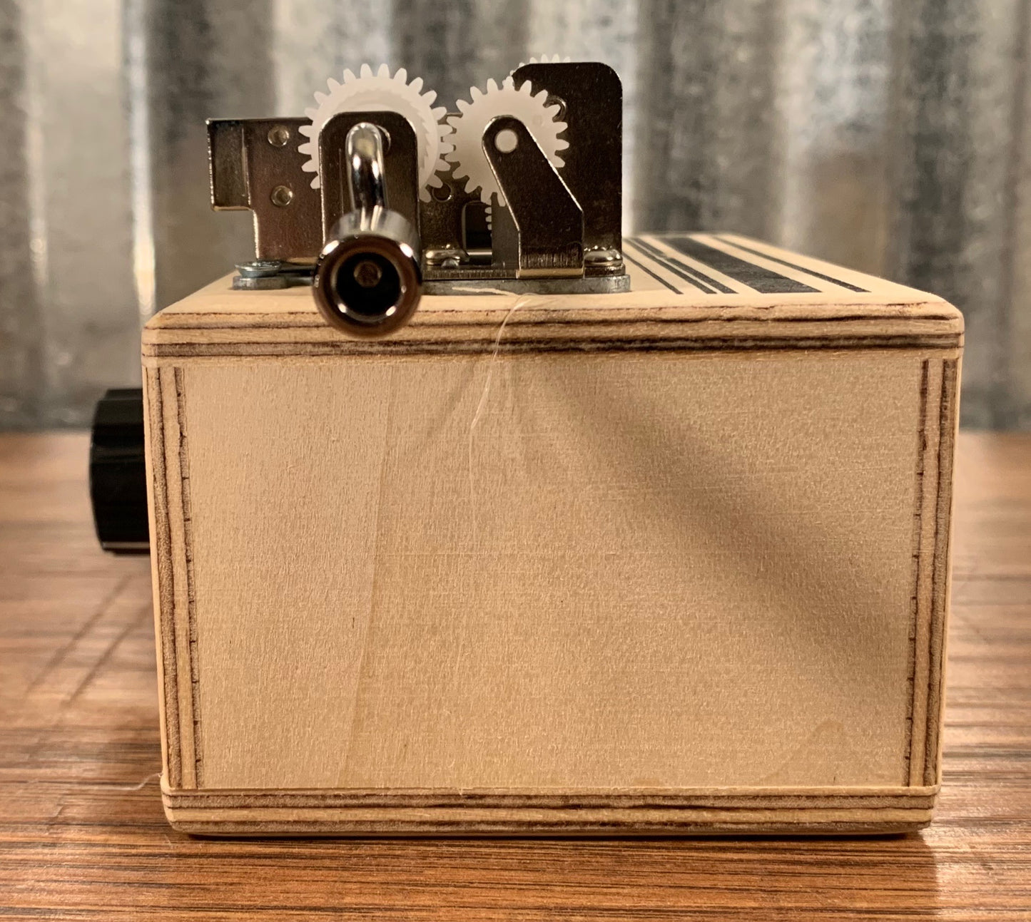 Brandnewnoise Krankie Hand Crank Music Box Sound Sampler Looper Recorder with Pitch Control Effect Box
