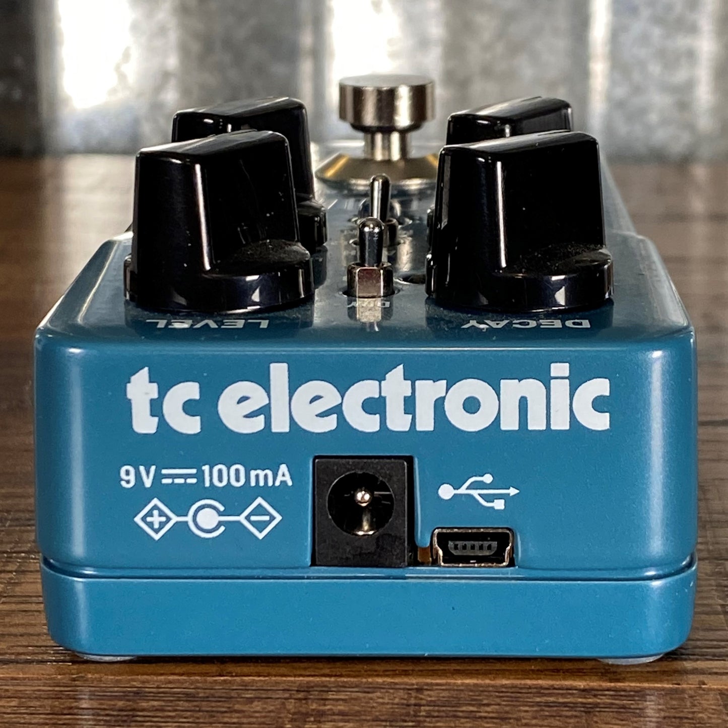 TC Electronic Infinite Sample & Sustain Guitar Effect Pedal Used