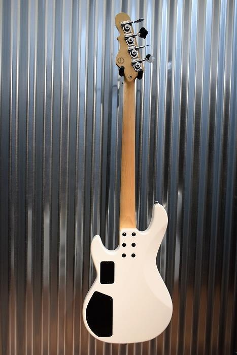 G&L Tribute M-2000 GTB 4 String Carved Top Gloss White Bass M2000 #7571