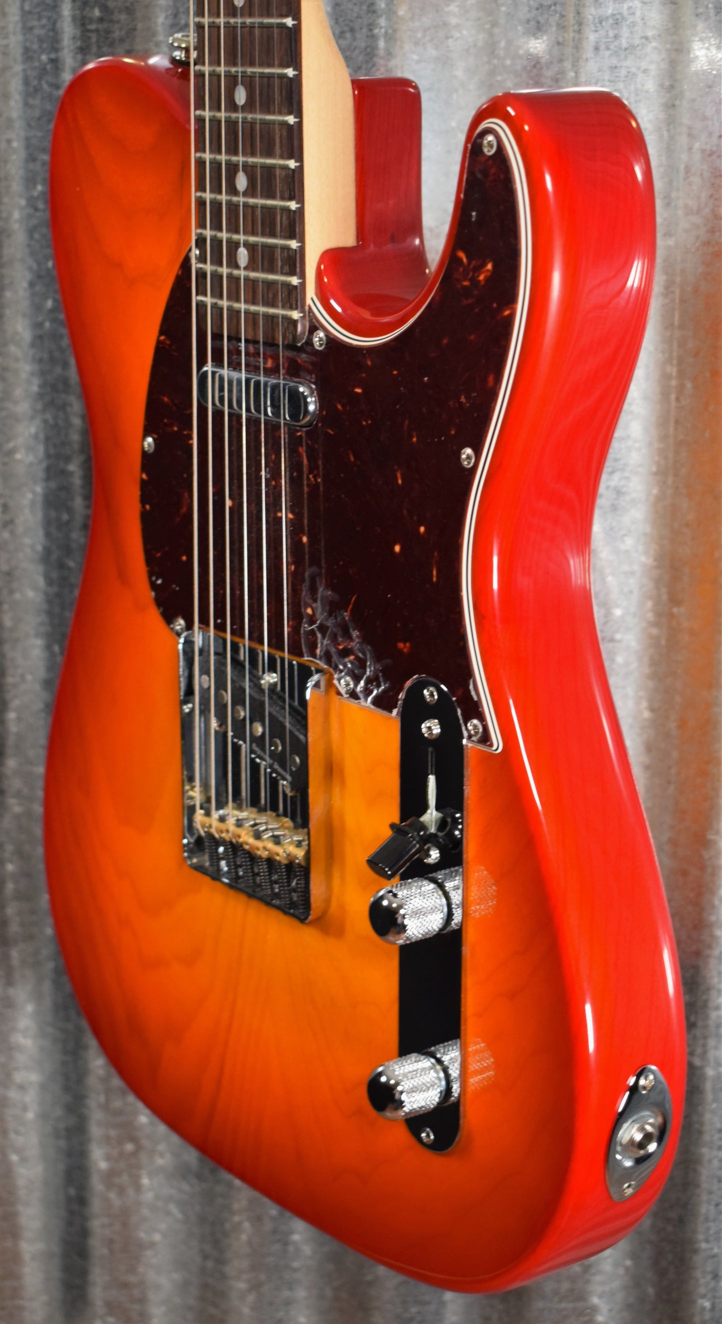 G&L Guitars USA ASAT Classic Cherryburst Electric Guitar & Case 2016 #7883 Used