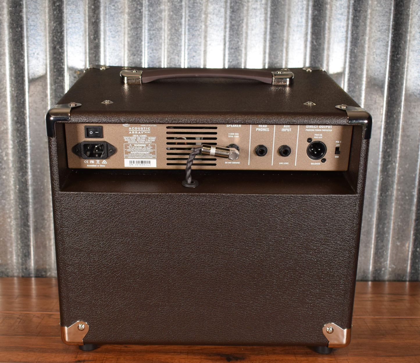 Genzler AA-MINI Acoustic Array MINI 100 Watt 8" & 4x1.5" Guitar Amplifier Combo
