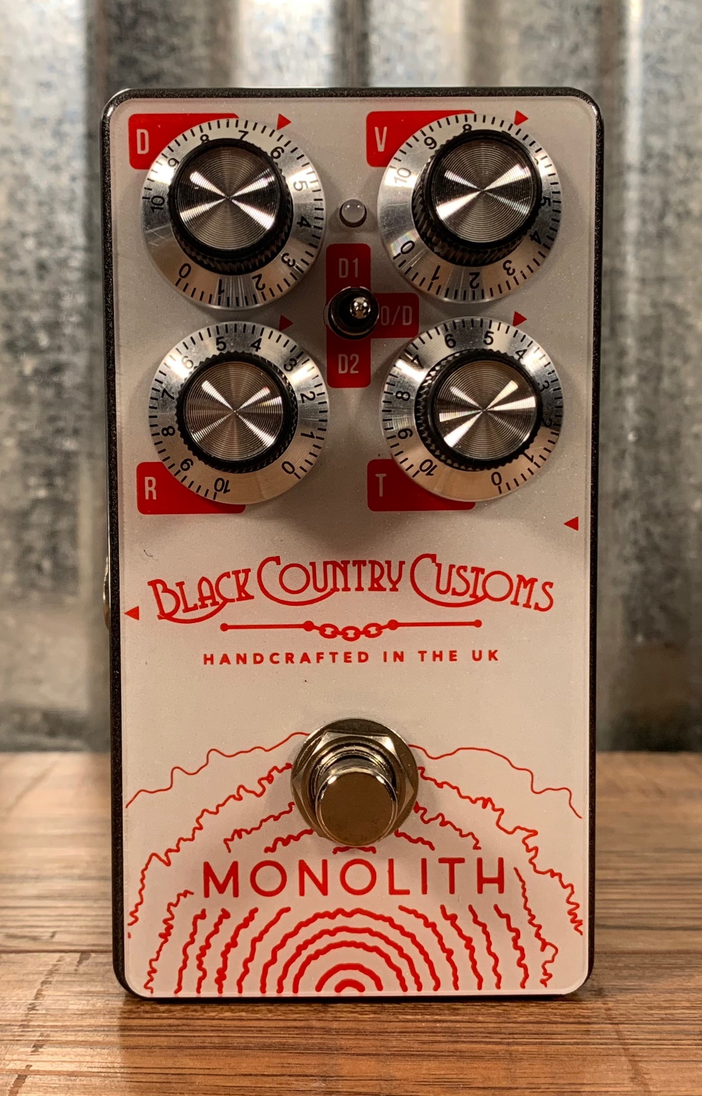 Laney Black Country Customs Monolith Distortion Guitar Effect Pedal BCC-Monolith