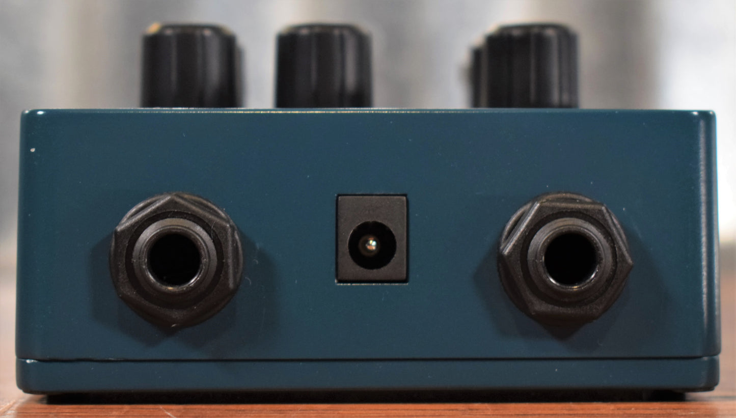 MC Systems Apollo LAX Glass Chorus Guitar Effect Pedal Used