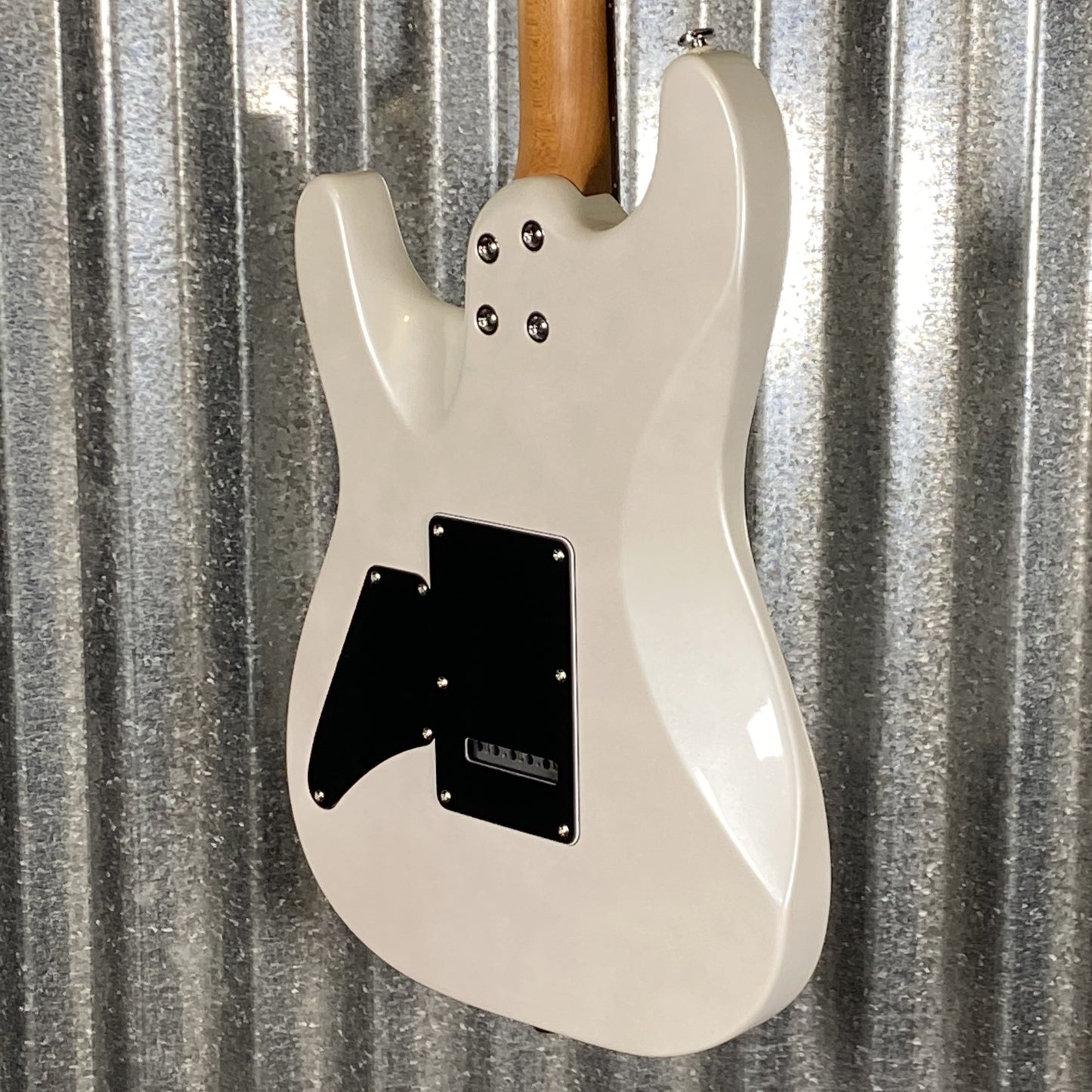 Musi Capricorn Fusion HSS Superstrat Pearl White Guitar #0188 Used