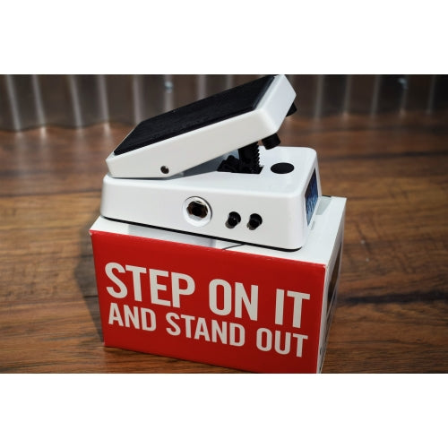 Dunlop CBM105Q Bass Crybaby Mini Bass Wah Effect Pedal B Stock