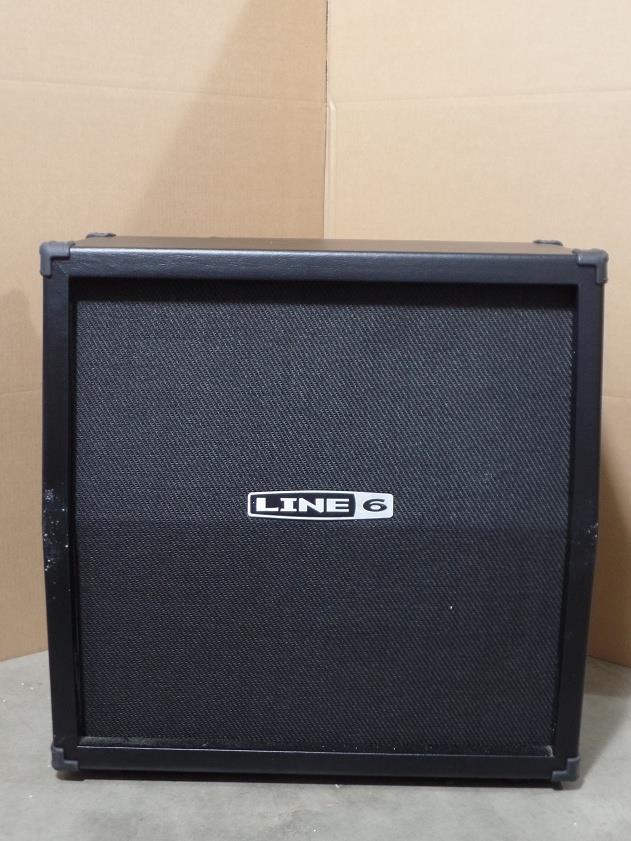 Line 6 Spider 412 300W 4x12" Celestion Stereo Guitar Speaker Cabinet #1002 *