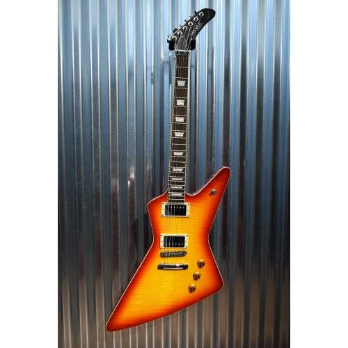 Hamer Guitars Standard Flame Top Cherry Sunburst Guitar & Bag #0282 Sample