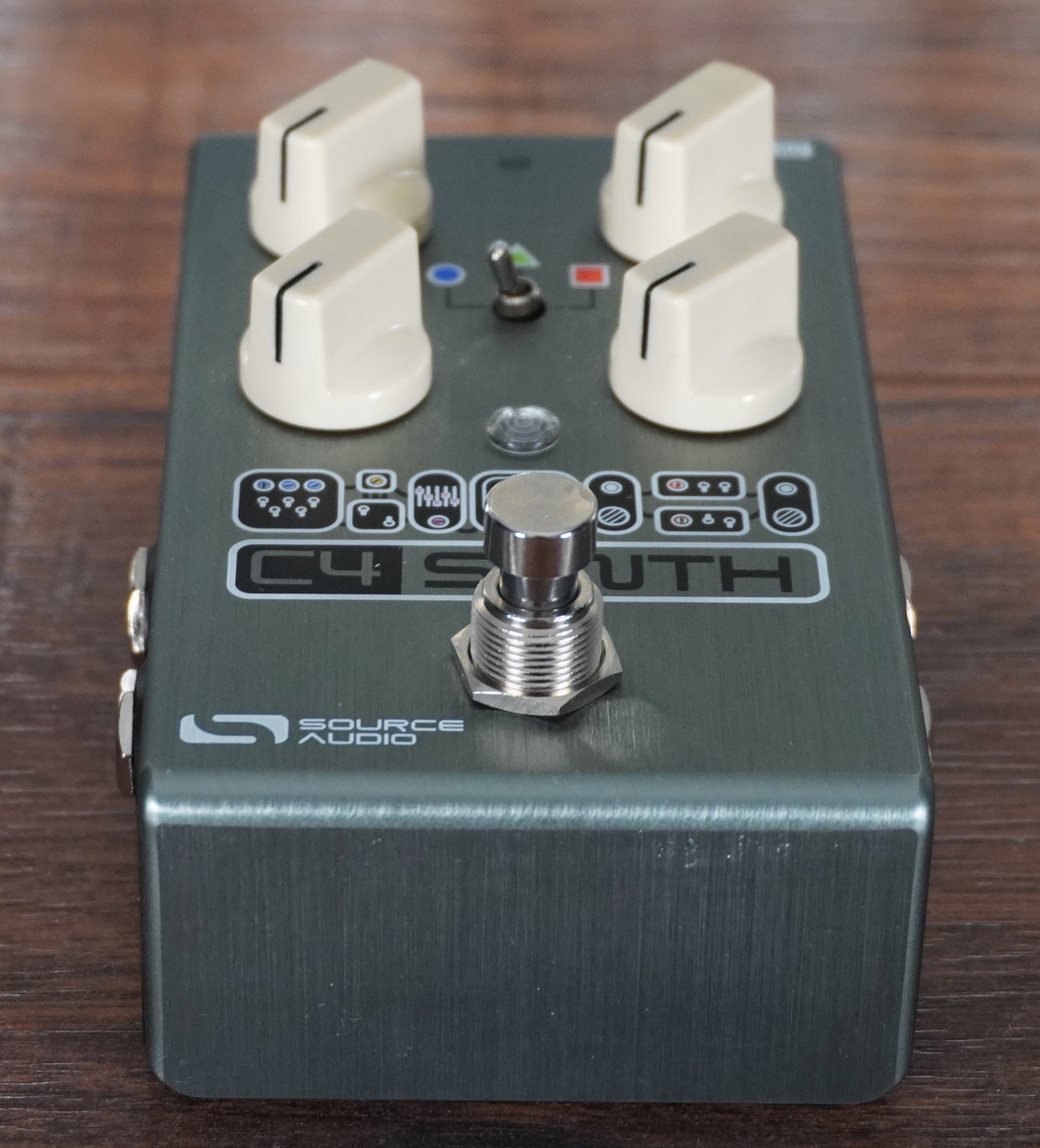 Source Audio C4 Guitar & Bass Synthesizer Effect Pedal Used