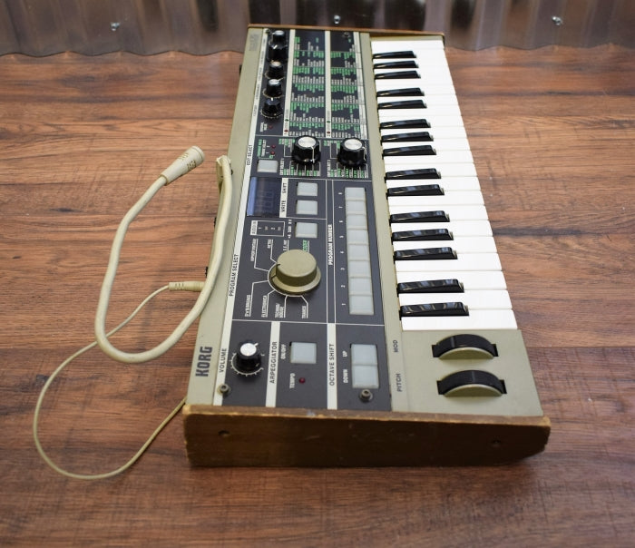 Korg microKorg Analog Synthesizer & Vocoder Used
