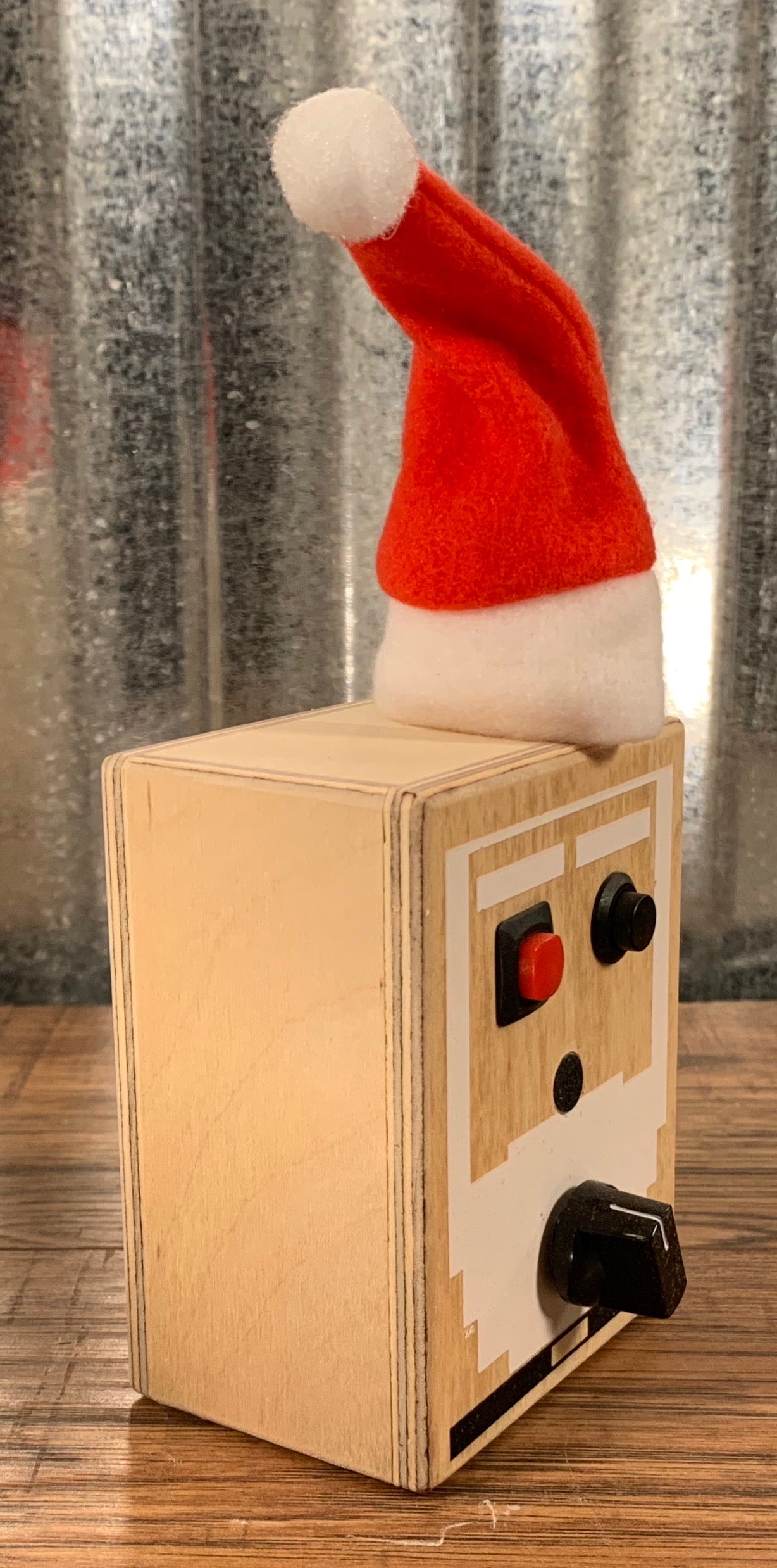 Brandnewnoise 8-Bit Santa Sound Sampler Recorder with Pitch Control Effect Box