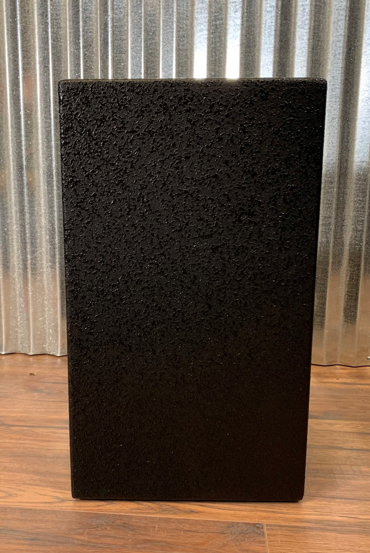 TC Electronic BC208 2x8" Compact Lightweight Bass Amp Speaker Cabinet