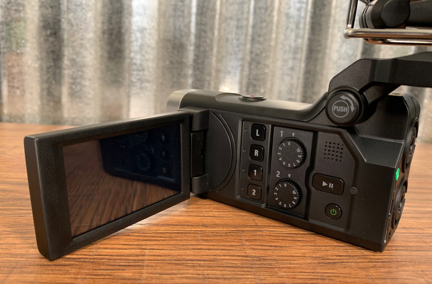 Zoom Q8 HD Handy Video Camera & 4 Track Audio Recorder