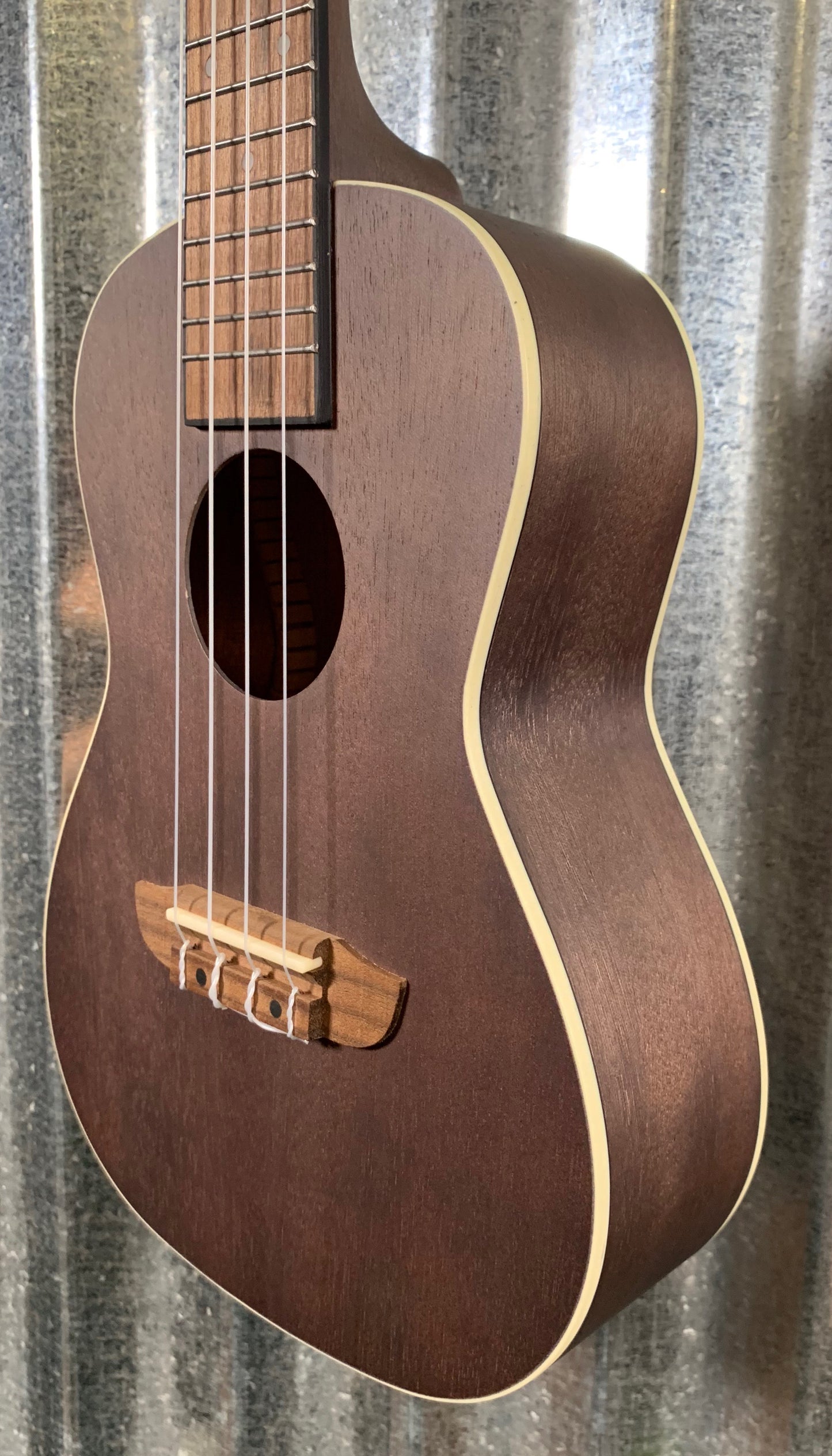 Ortega Guitars RUCOAL Trans Black Okoume Top Concert Ukulele