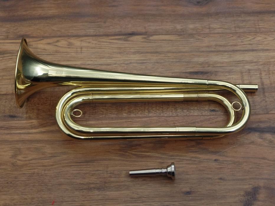 Regiment 4500 Regulation Bugle Brass & Bag  #1000 *