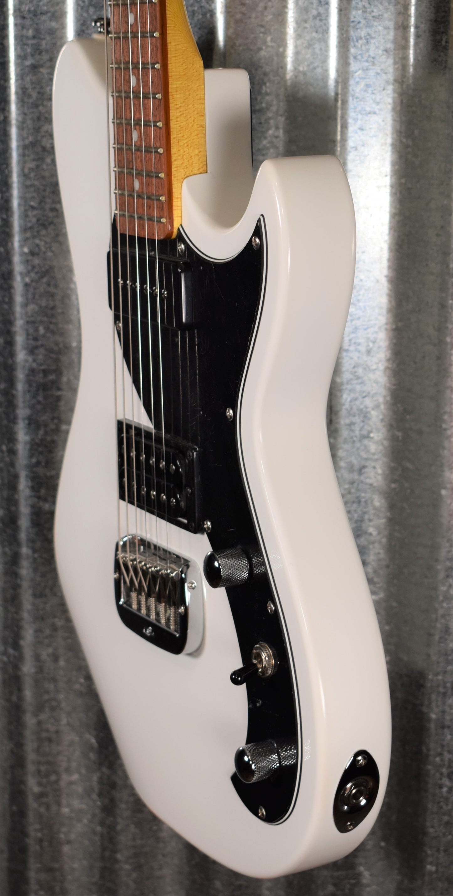 G&L Tribute Fallout Alpine White Guitar #0514 B Stock