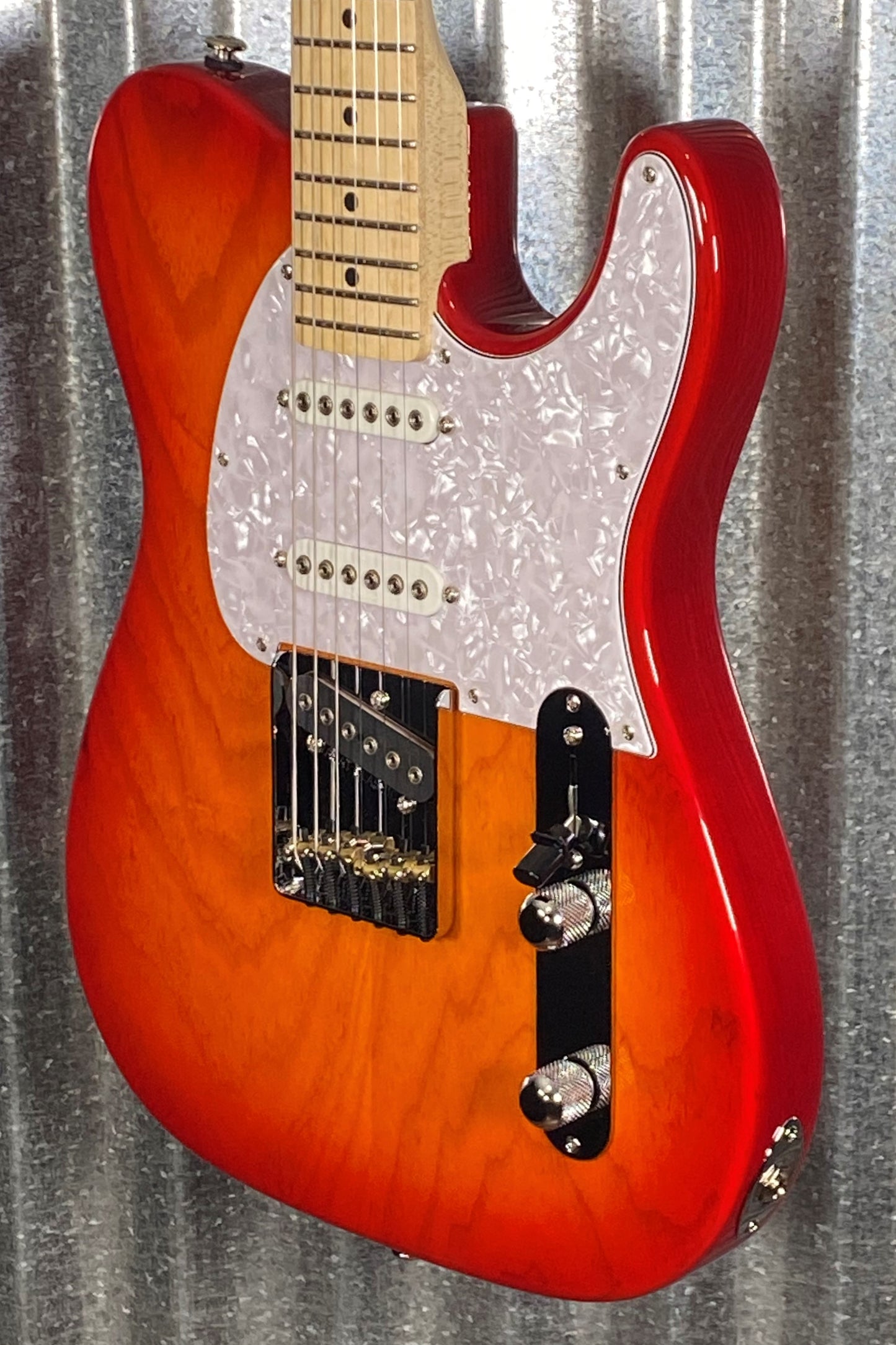 G&L USA ASAT Classic S Cherryburst Guitar & Case #7171