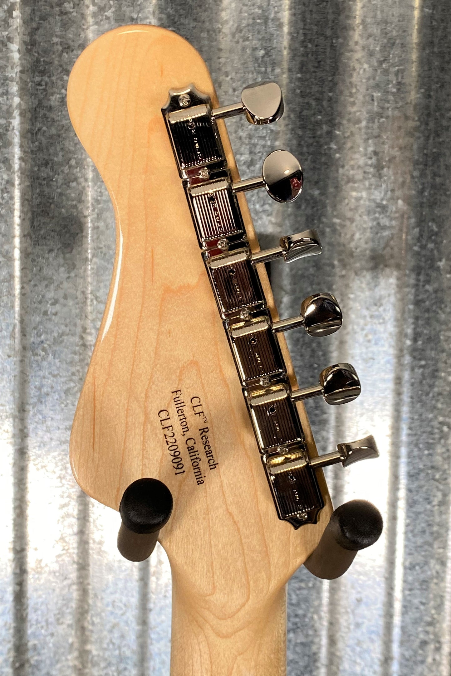 G&L USA CLF Research S-500 Mocha Guitar & Bag #9091