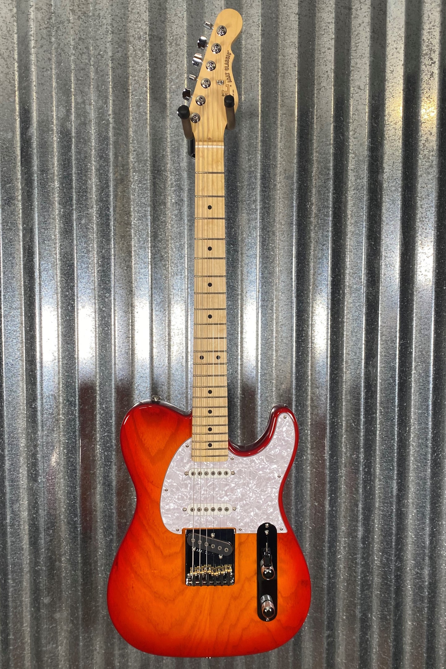 G&L USA ASAT Classic S Cherryburst Guitar & Case #7171