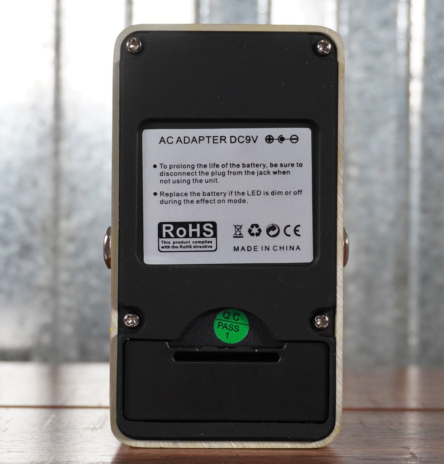 JOYO JF-09 Tremolo Guitar Effect Pedal