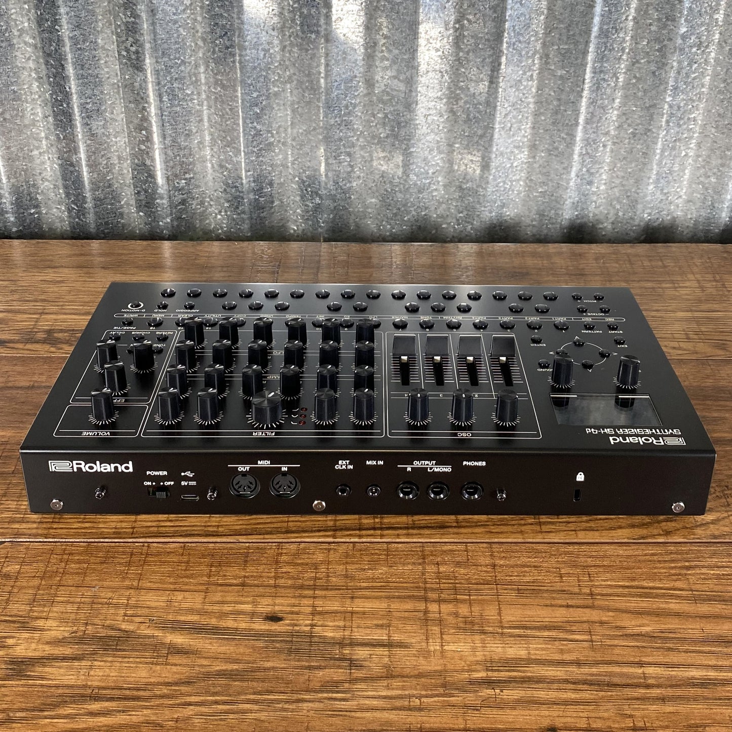 Roland SH-4D Eleven OSC Model Desktop Synthesizer Sequencer