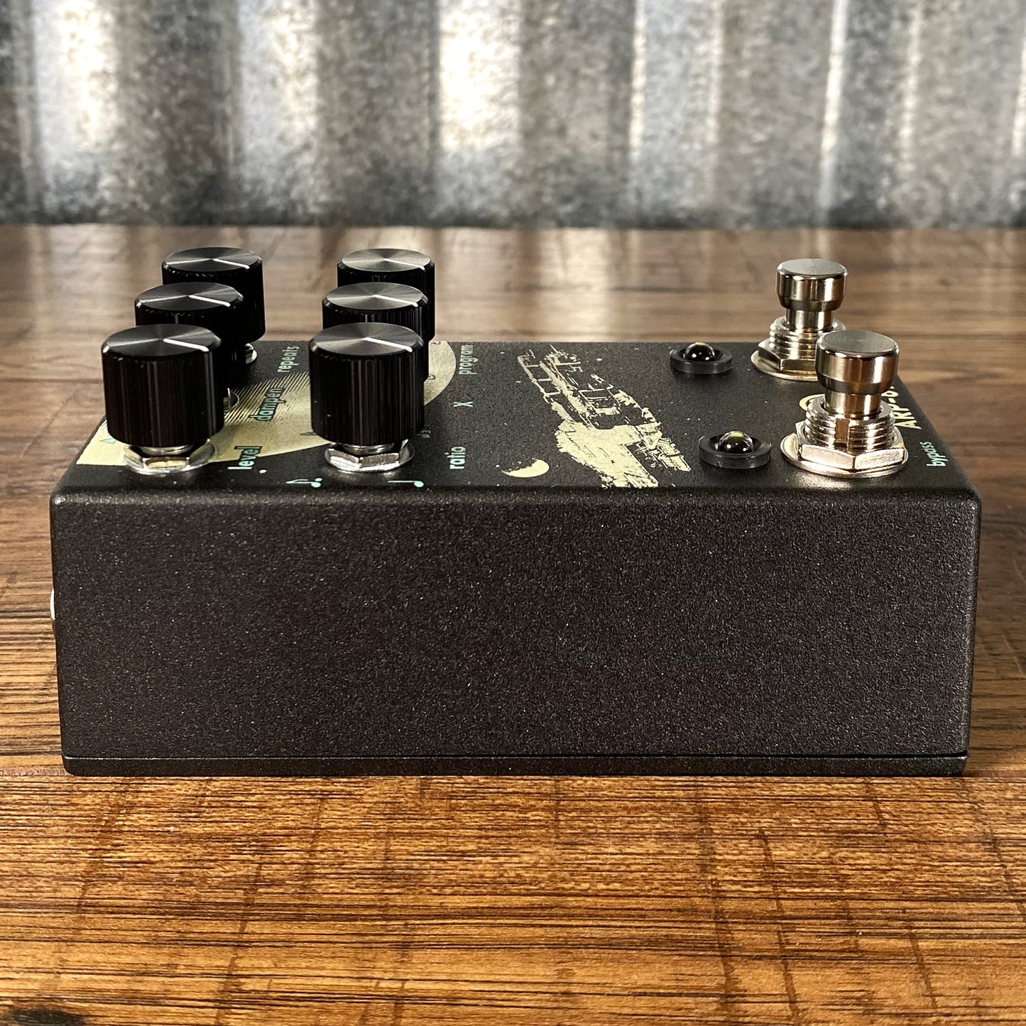 Walrus Audio ARP-87 Multi-Function Delay Guitar Effect Pedal