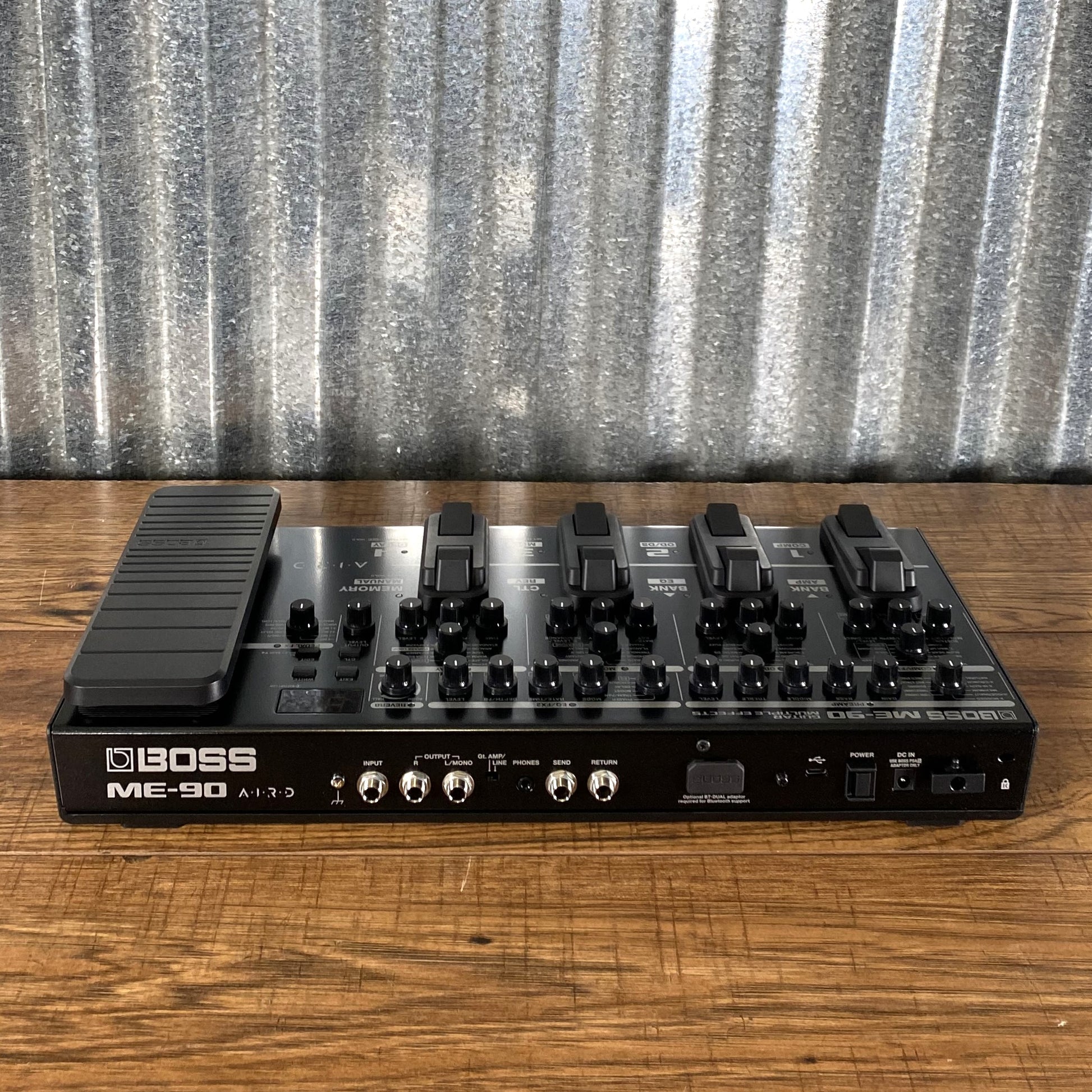boss me 90 pedal Boss ME-90 Multi Effect Guitar Processor Effect Pedal – Specialty Traders