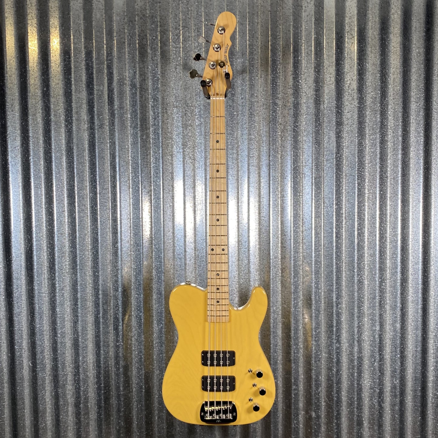 G&L USA ASAT Bass Butterscotch Blonde 4 String & Case #7027 Used