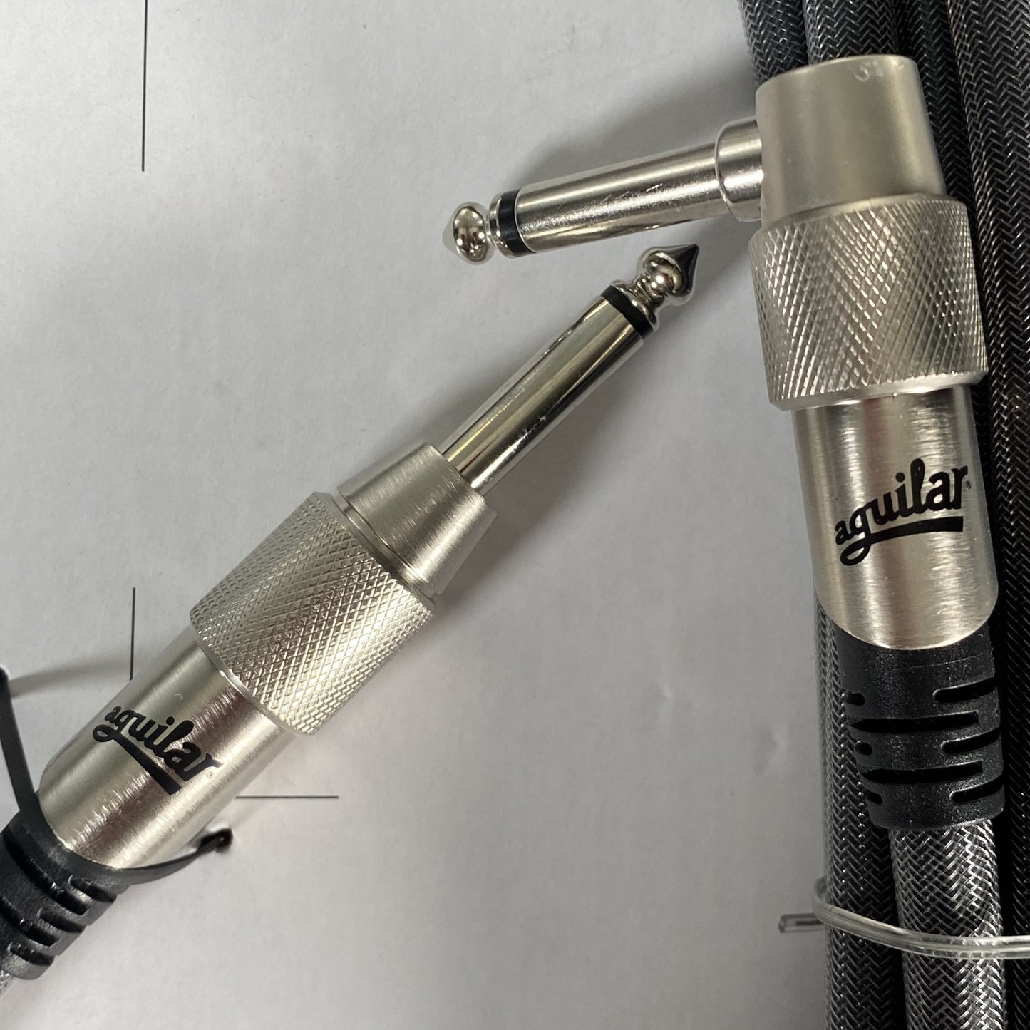 Aguilar AGINST20RS 20' Neutrik Straight to Right Angle Connector Guitar Bass Instrument Cable